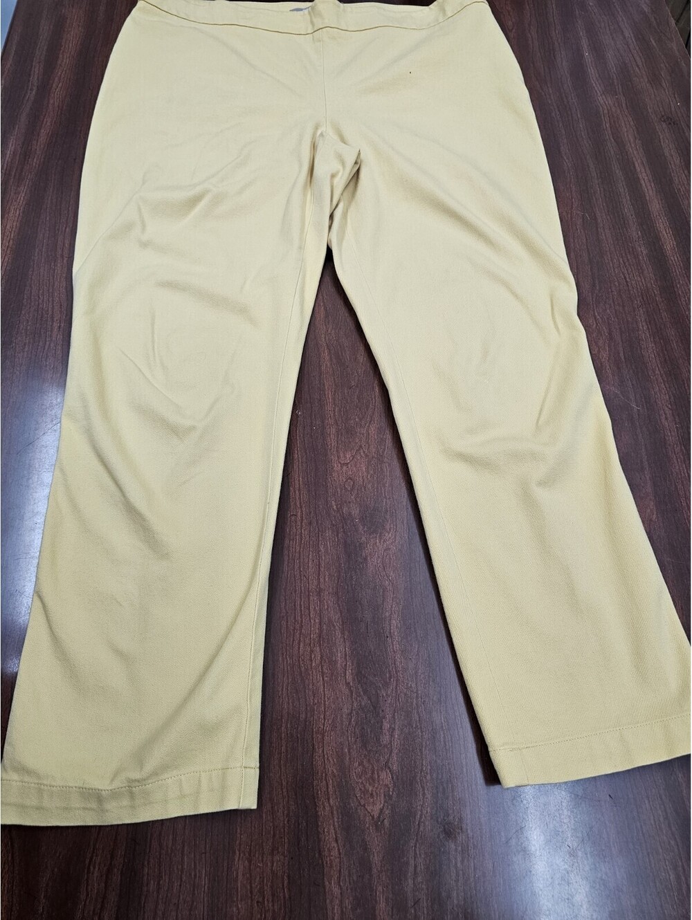 Chicos Size 2 Yellow Cropped Pants Womens Capri Stretch Casual Pull On Pants